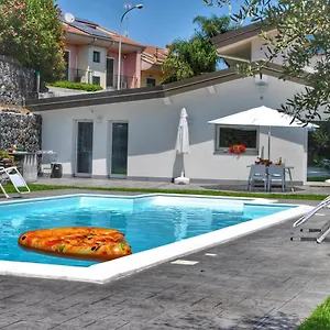  Villa Dedalisa By Holidayngo